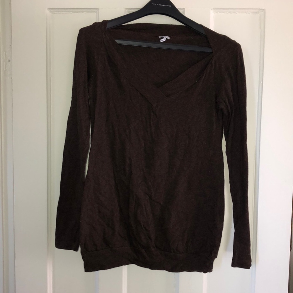 Splendid brown v-neck sweater